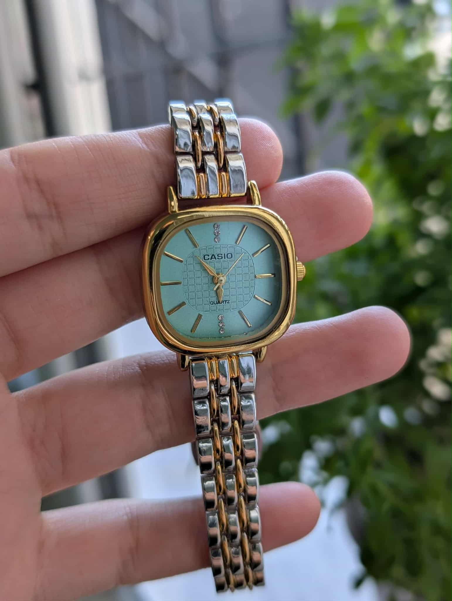 Casio Carrée Gold Tiffany