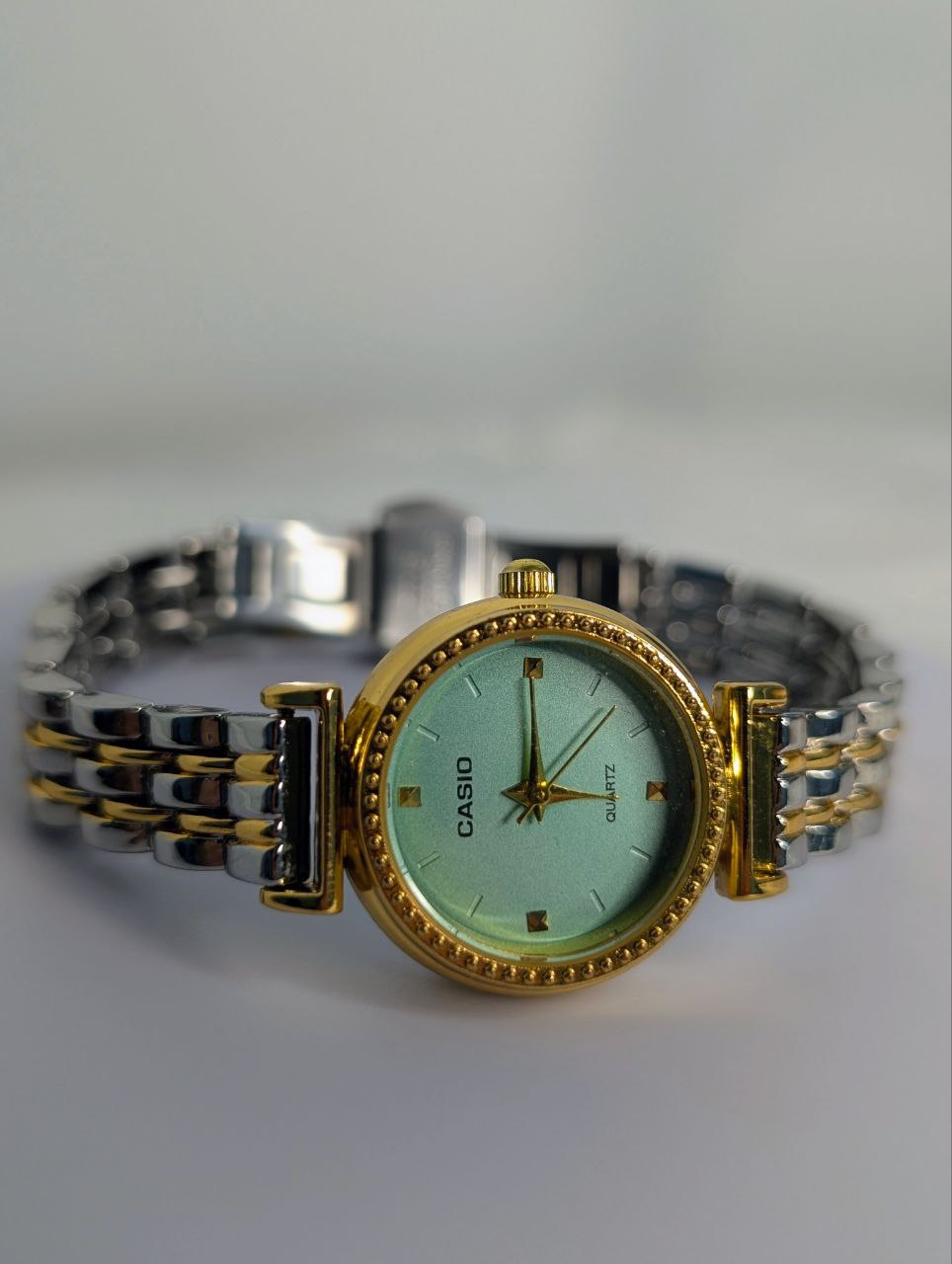 Casio Rétro Céleste Tiffany